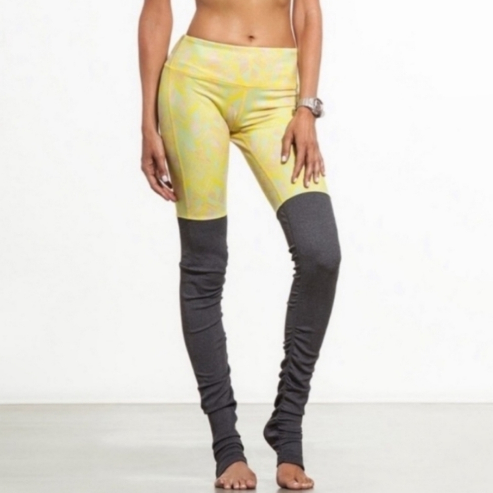 ALO Yoga Goddess Leggings in Zest Indio